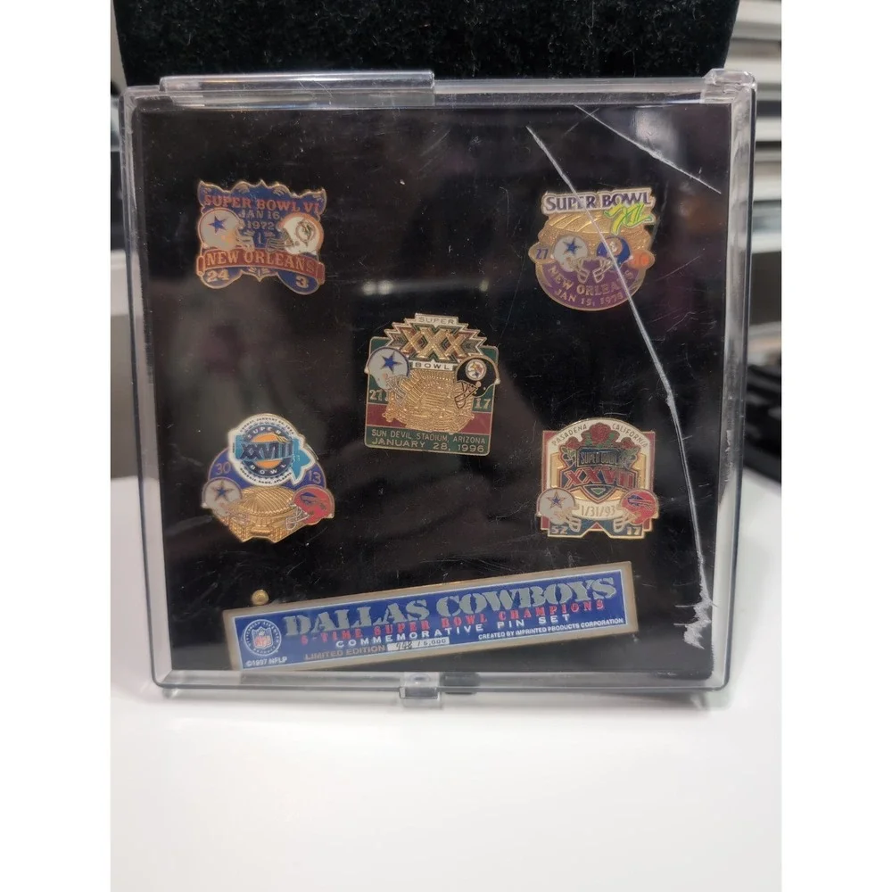 Vintage Dallas Cowboys limited edition 5-time Super Bowl champion pin set 96-97